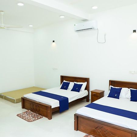 Kurulu Uyana Holiday Resort Kataragama Bagian luar foto