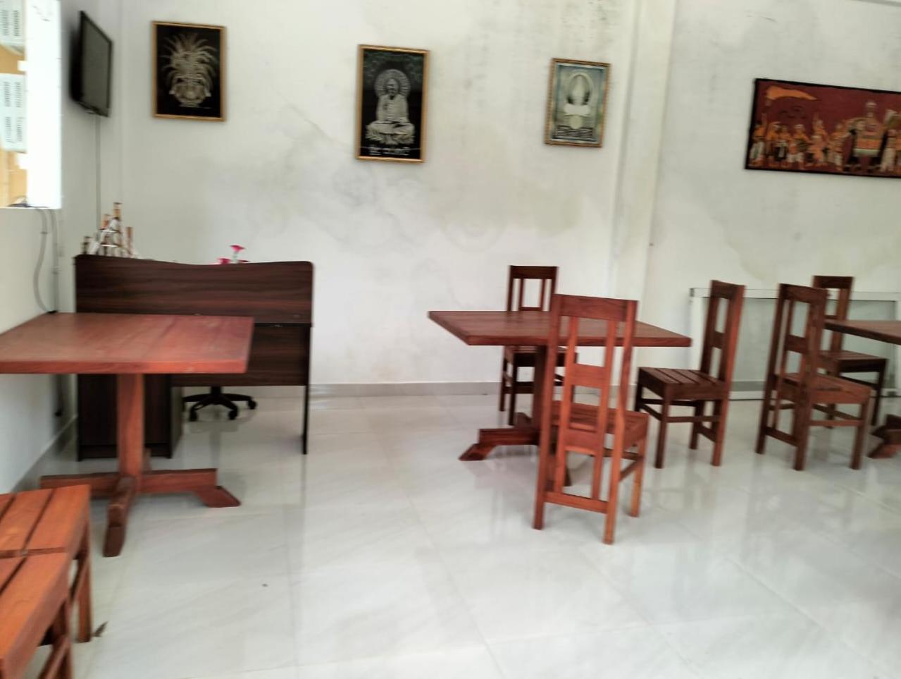Kurulu Uyana Holiday Resort Kataragama Bagian luar foto