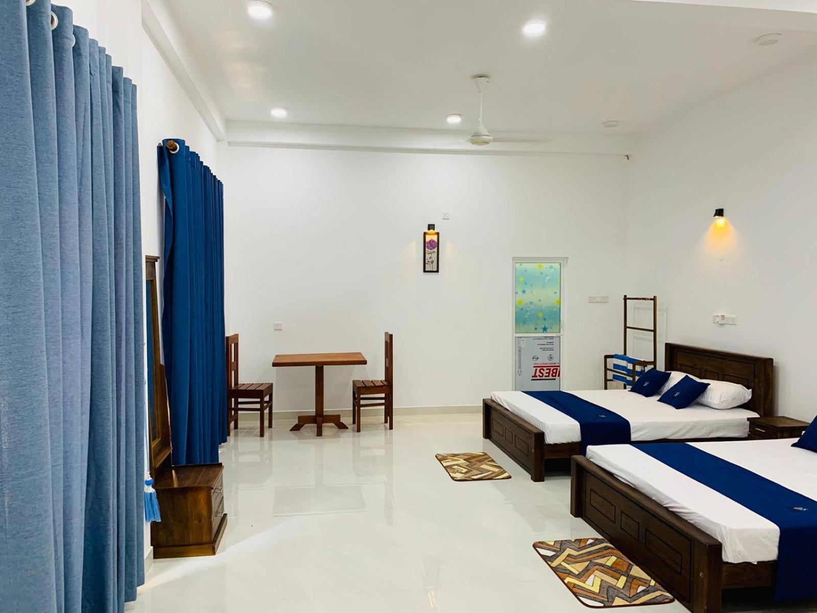 Kurulu Uyana Holiday Resort Kataragama Bagian luar foto