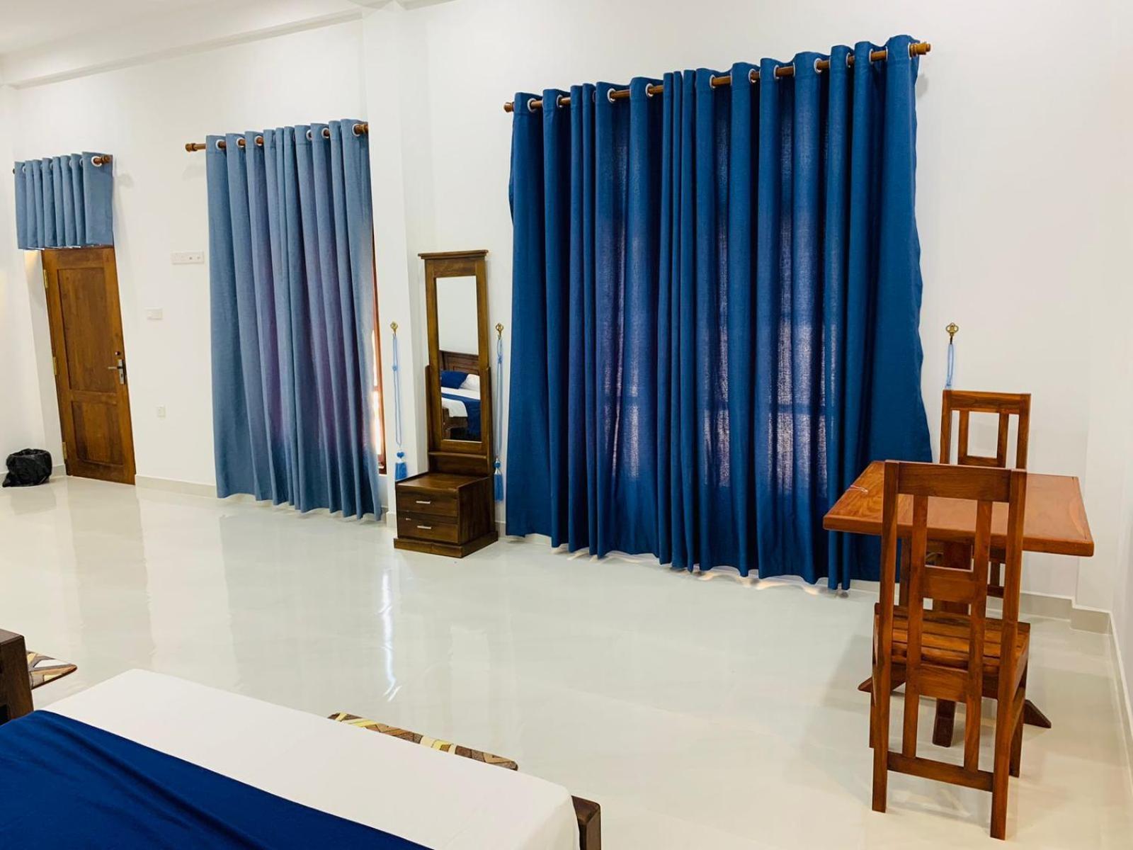 Kurulu Uyana Holiday Resort Kataragama Bagian luar foto